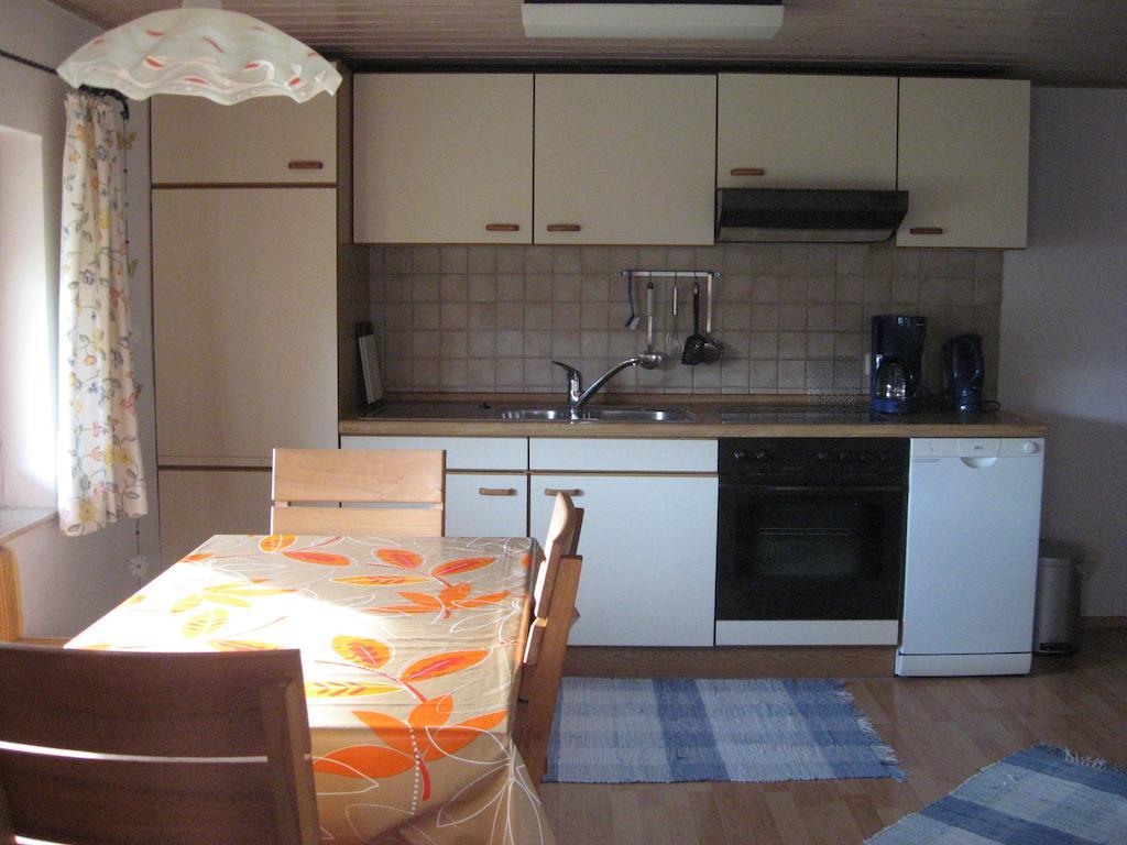 Ferienwohnung Haus Hörger Maierhöfen Zimmer foto